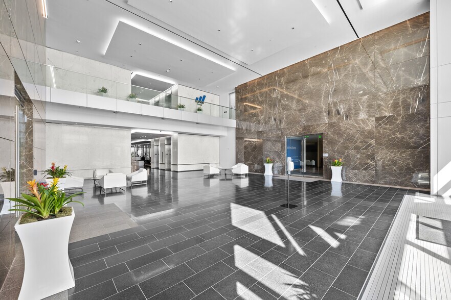 More Photos Of 11330 Clay Rd, Houston Office For Lease