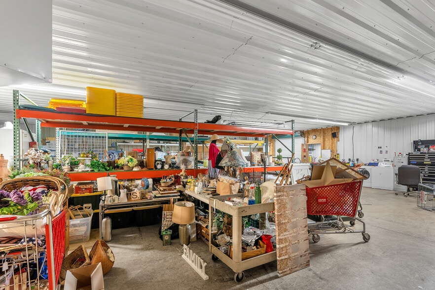 More Photos Of , Elkhart Unknown For Sale