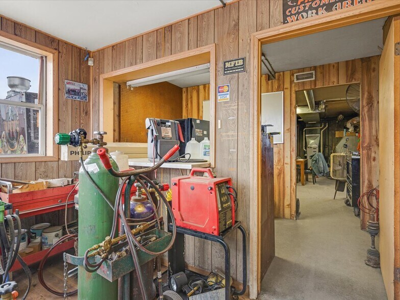 More Photos Of 4554 Il Route 173, Poplar Grove General Retail For Sale