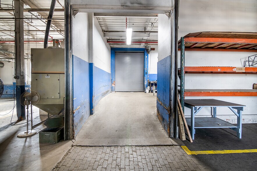 More Photos Of 248 Pine St, Pawtucket Warehouse For Sale