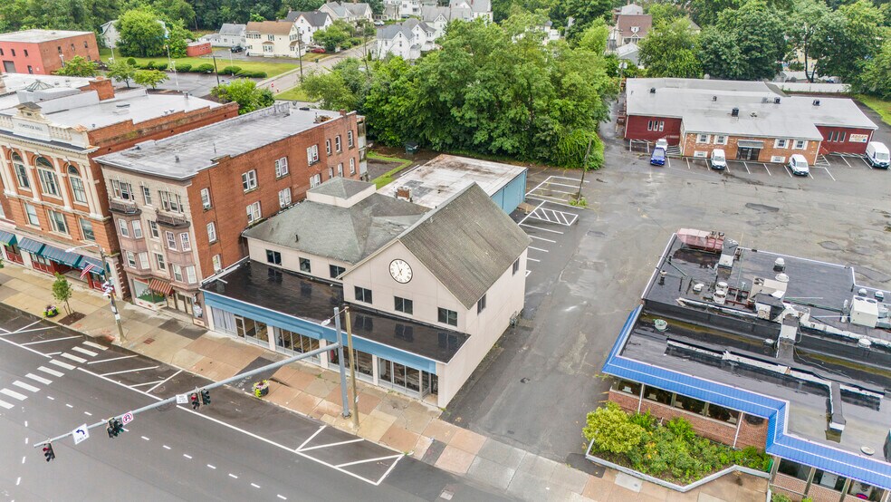 More Photos Of 1191 Main St, East Hartford Storefront Retail Office For Sale
