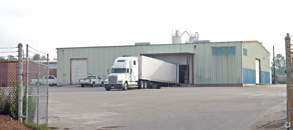 More Photos Of 1079 Woodleys Way, Columbia Warehouse For Lease