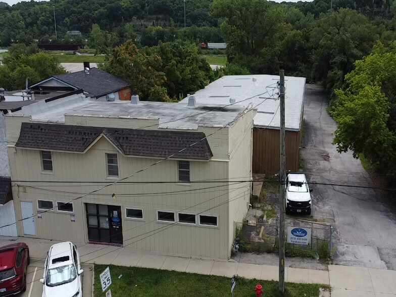 Primary Photo Of 1129 Merriam Ln, Kansas City Warehouse For Sale