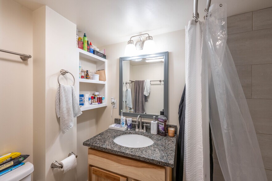 More Photos Of 110 S Willow St, Jackson Apartments For Sale