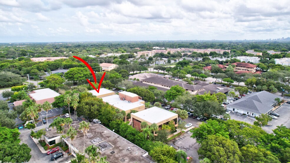 More Photos Of 7050 NW 4th St, Plantation Medical For Sale