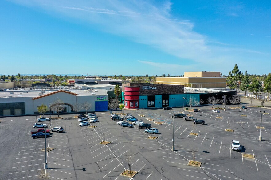 More Photos Of 2300-2448 Watt Ave, Sacramento Unknown For Lease