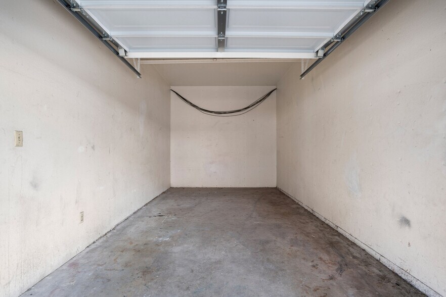 More Photos Of 1225 W 166th St, Gardena Apartments For Sale