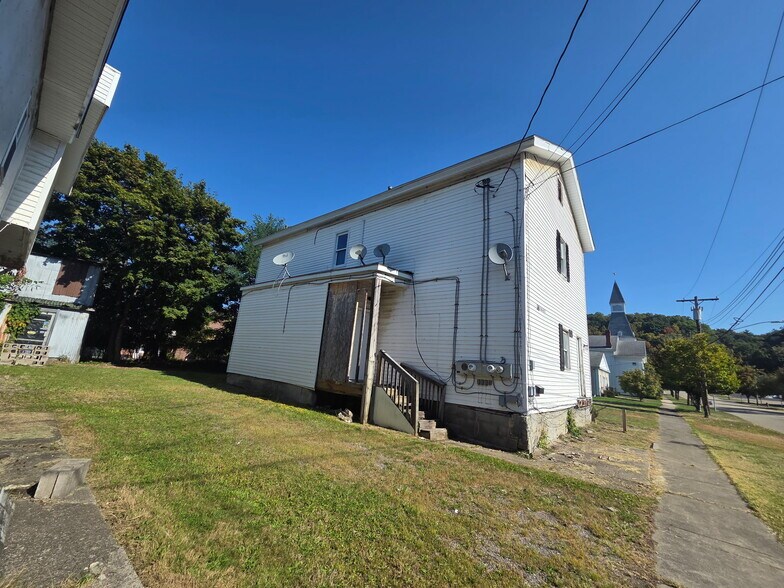 More Photos Of 15 Buffalo St, Gowanda Multifamily For Sale