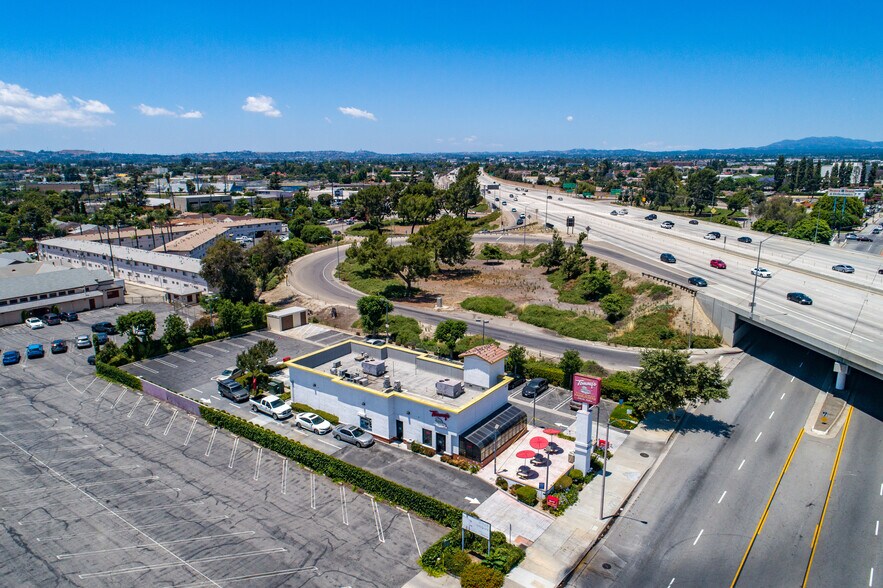 More Photos Of Tommy's, El Monte Freestanding For Sale