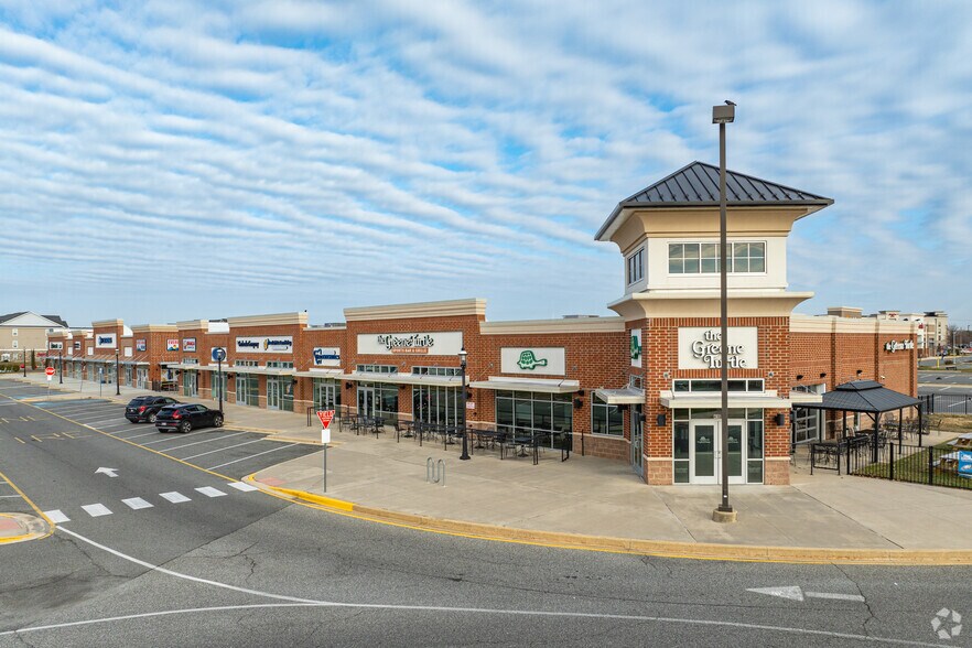 More Photos Of 1006 Bunker Hill Rd, Middletown Freestanding For Lease