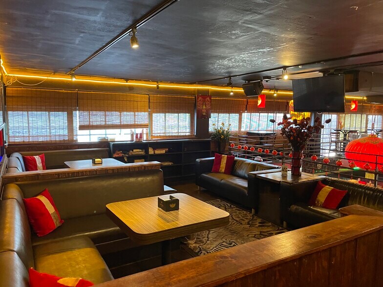 More Photos Of 300 Broadway, Oakland Office Residential For Lease