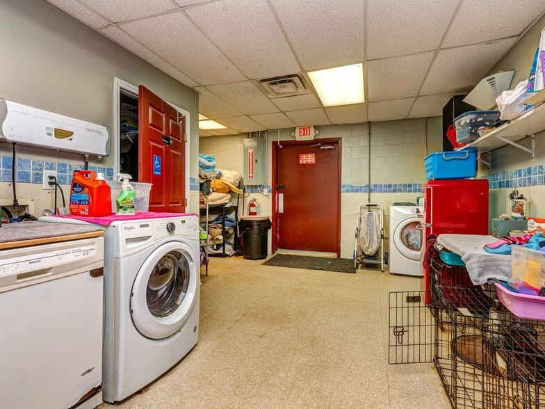 More Photos Of 116 Massey St, Fort Mill Flex For Sale