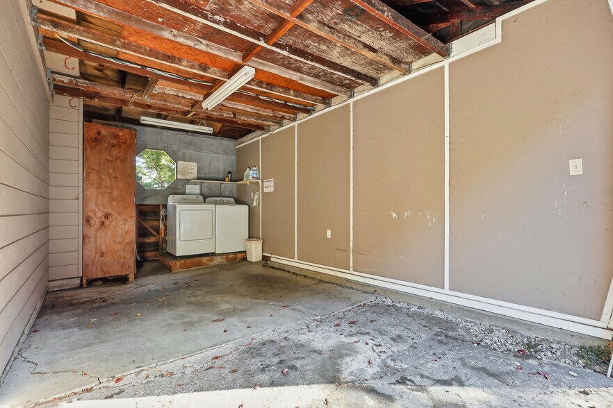 More Photos Of 834 Meadowsweet Dr, Corte Madera Multifamily For Sale