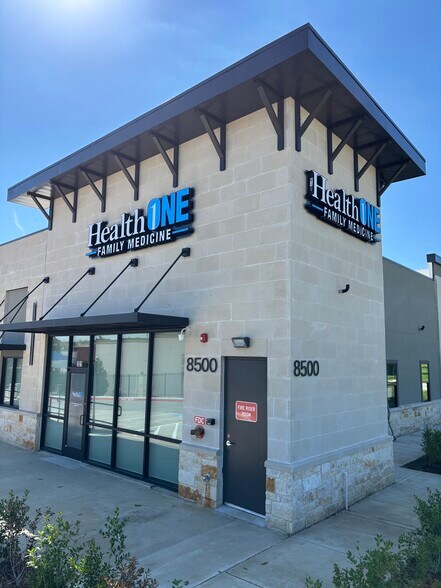 More Photos Of 8500 Olympus Blvd, Irving Office For Sale