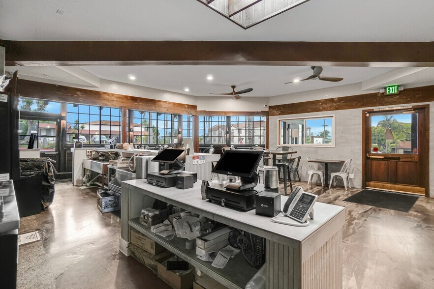 More Photos Of 1925 S El Camino Real, San Clemente Restaurant For Sale