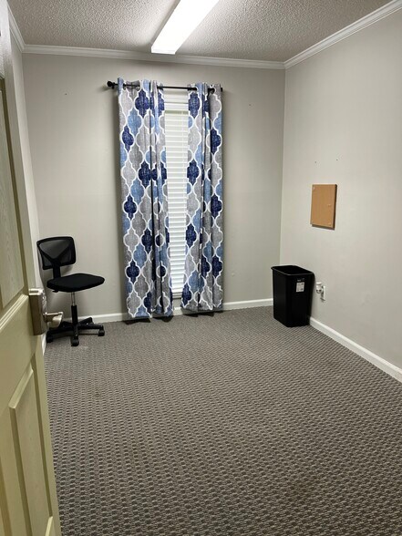 More Photos Of 2922 Audrey Dr, Gastonia Office For Lease