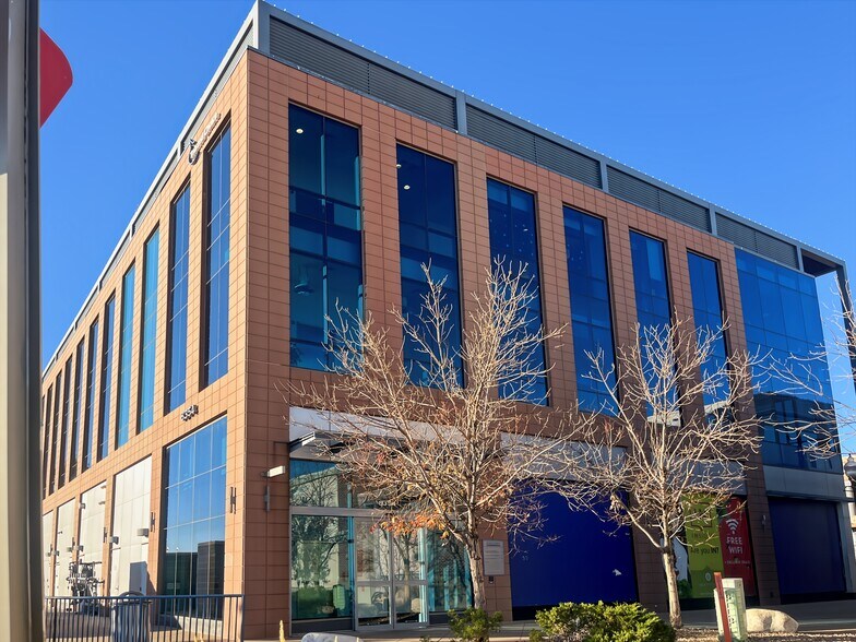 More Photos Of 8354 Northfield Blvd, Denver Coworking Space