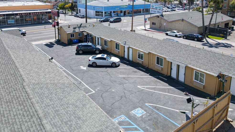 More Photos Of 3101 E Pacific Coast Hwy, Signal Hill Hotel For Sale