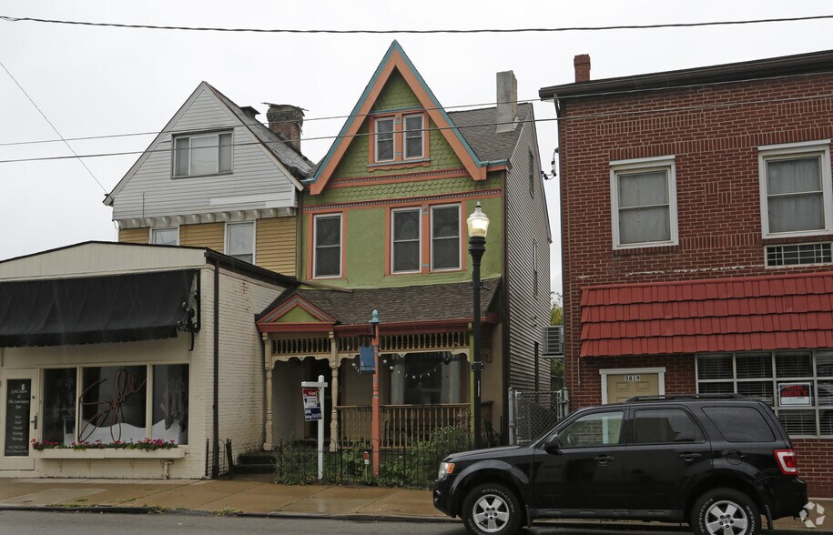 More Photos Of 5817 Ellsworth Ave, Pittsburgh Storefront Retail Office For Lease