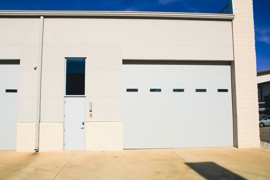 More Photos Of 1725 N Hwy 377, Roanoke Warehouse For Sale