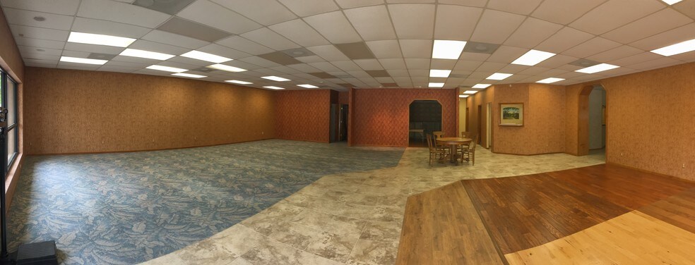 More Photos Of 7002 Normandy Blvd, Jacksonville Medical For Lease