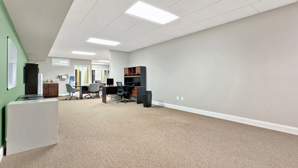 More Photos Of 117 N Mitchell St, Cadillac Medical For Sale