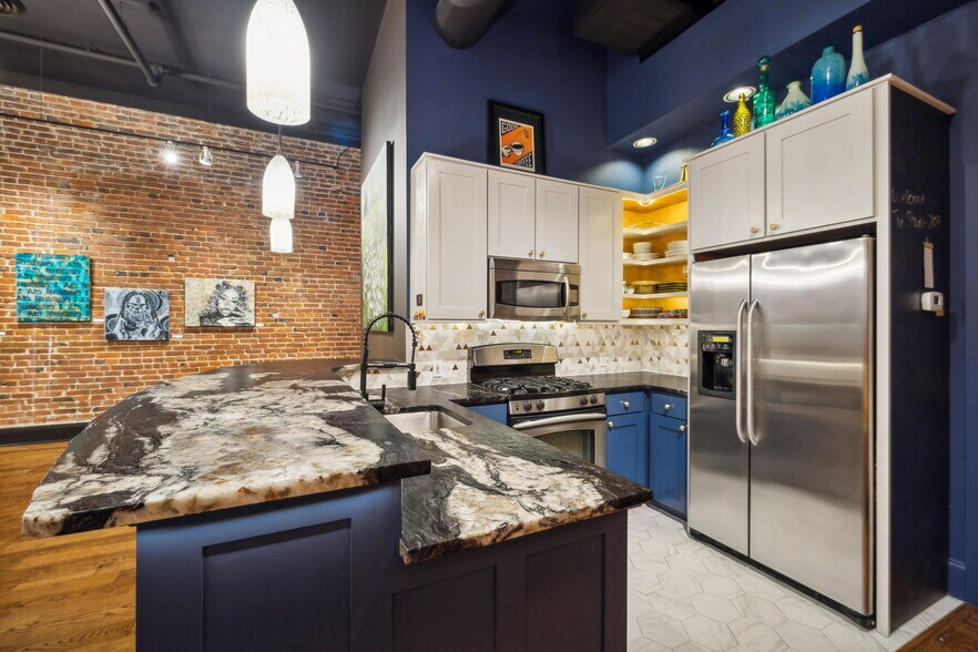 More Photos Of 208 3rd Ave N, Nashville Loft Creative Space For Sale