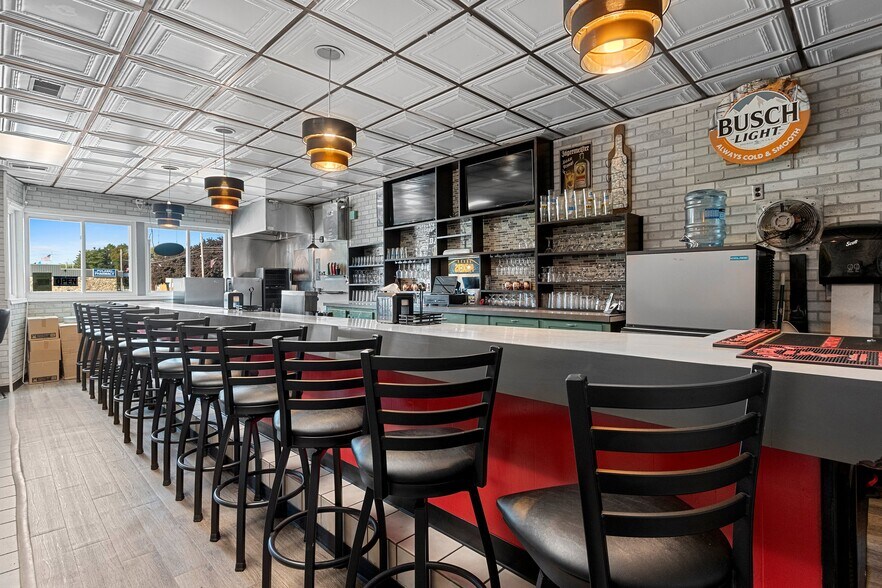 More Photos Of 110 W Pulaski St, Pulaski Restaurant For Sale