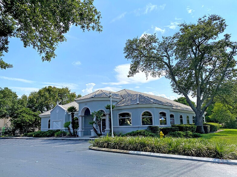 More Photos Of 630 Jacksonville Dr, Jacksonville Beach Medical For Lease