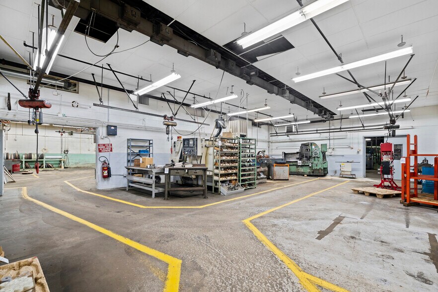 More Photos Of 59 Felton St, North Tonawanda Industrial For Lease