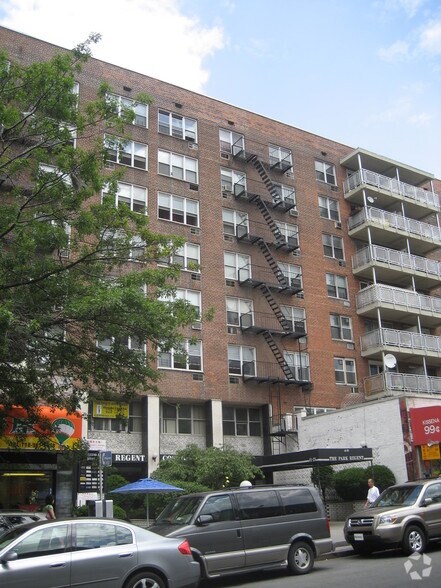 More Photos Of 41-25 KISSENA Blvd, Flushing Apartments For Lease