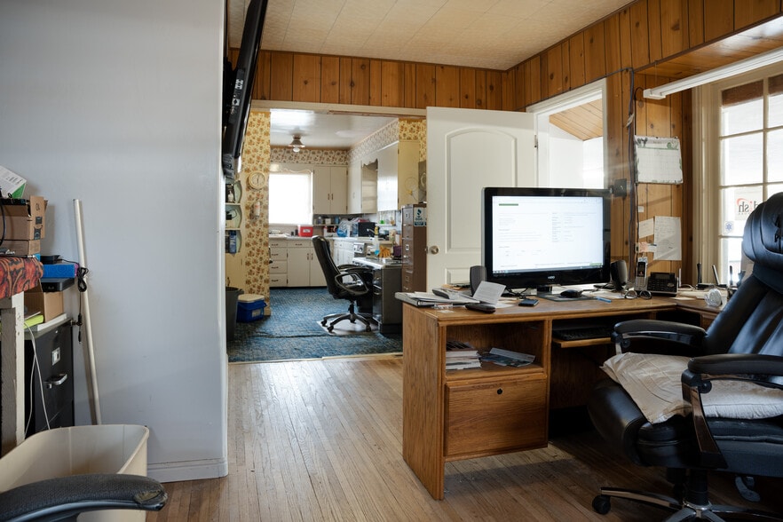 More Photos Of 754 N State St, Orem Freestanding For Sale