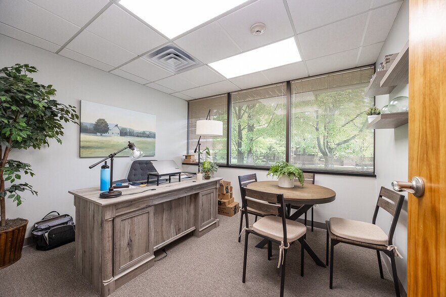 More Photos Of 728 Springdale Dr, Exton Office For Lease