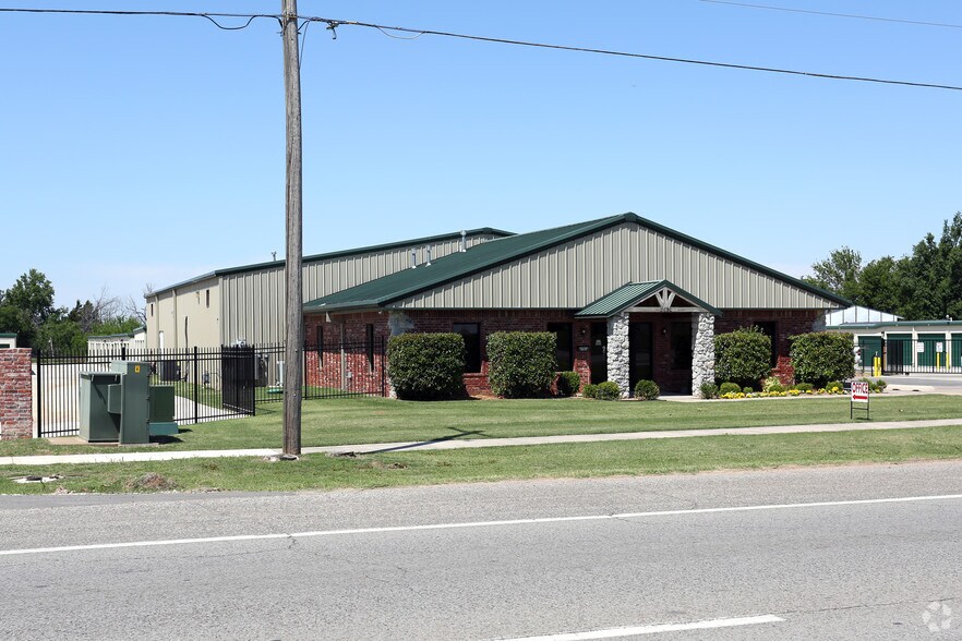More Photos Of 3650 S Classen Blvd, Norman Self Storage For Sale