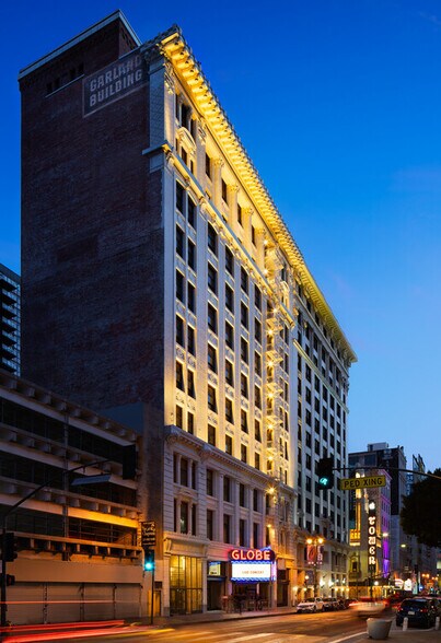 More Photos Of 740-748 S Broadway, Los Angeles Loft Creative Space For Lease