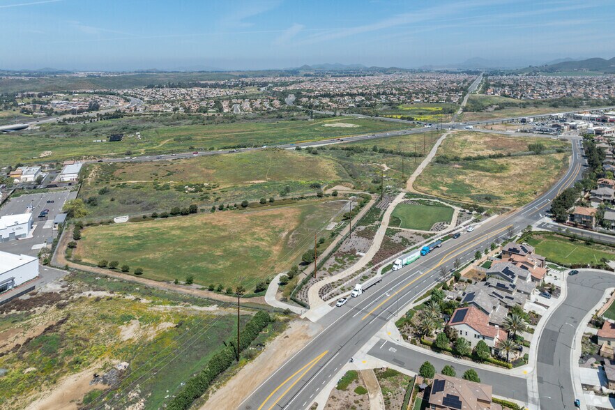 More Photos Of SWC Winchester Rd & Thompson Rd, Winchester Unknown For Lease