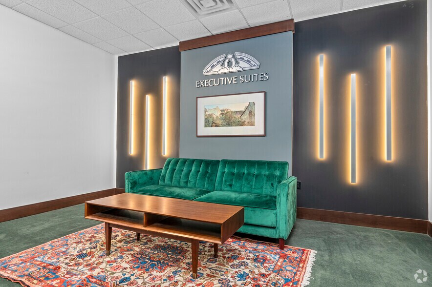 More Photos Of 313 W Liberty St, Lancaster Office For Lease