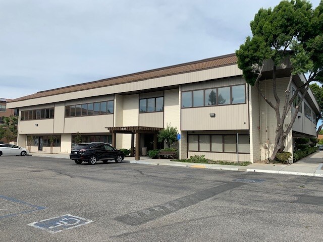 More Photos Of 10430 De Anza Blvd, Cupertino Medical For Lease