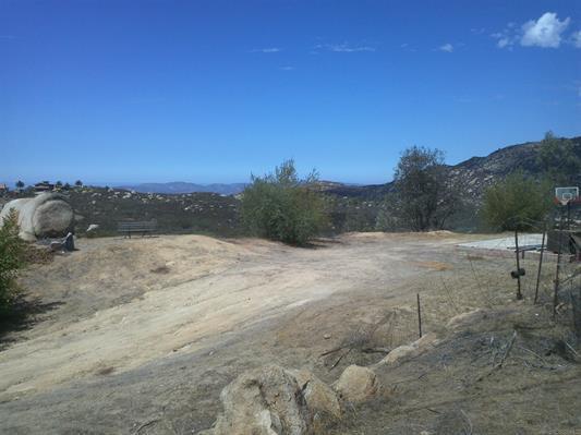 More Photos Of 15348 Running Deer Trl, Poway Manufactured Housing Mobile Home Park For Sale