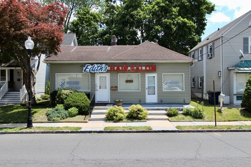 More Photos Of 175 Front St, South Plainfield Storefront For Sale