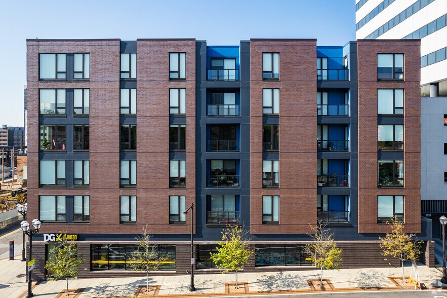More Photos Of 25-45 N Central Ave, Clayton Apartments For Lease