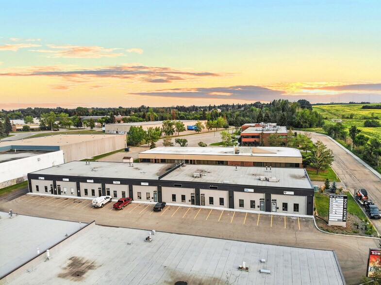 Primary Photo Of 405-437 Sioux Rd, Sherwood Park Warehouse For Lease