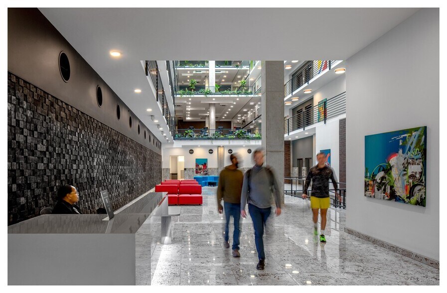 More Photos Of 3460 N Broadway St, Chicago Apartments For Lease