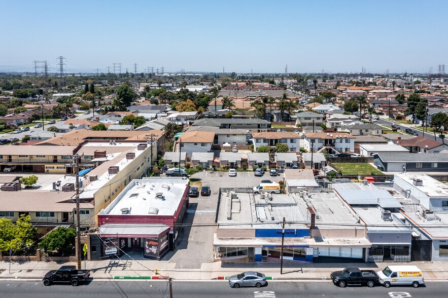 More Photos Of 17819-17827 Clark Ave, Bellflower Storefront Retail Residential For Sale