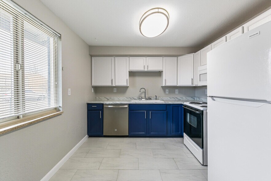 More Photos Of 4510 Everett Ct, Wheat Ridge Apartments For Sale