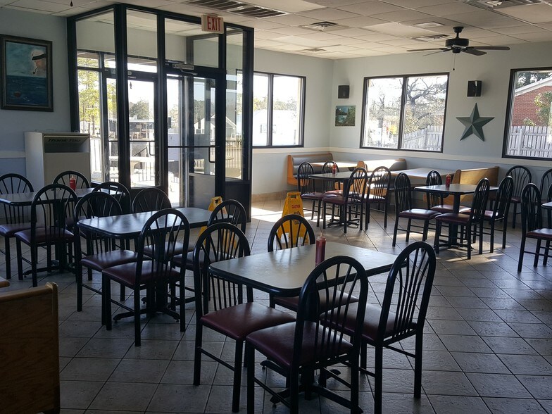 More Photos Of 3416 N Main St, Hope Mills Fast Food For Sale