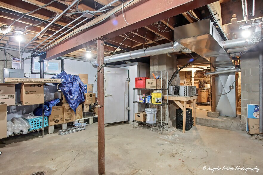 More Photos Of 140 Crystal St, Cary Fast Food For Sale