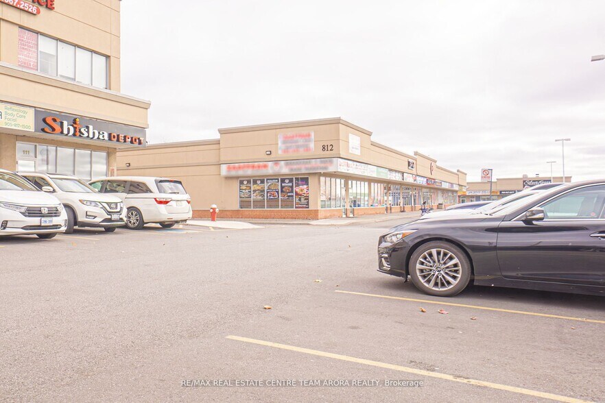 More Photos Of 812 Britannia Rd, Mississauga General Retail For Sale