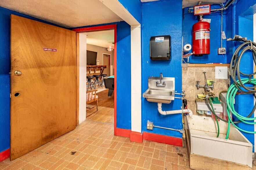 More Photos Of 503 W 7th St, Walsenburg Restaurant For Sale