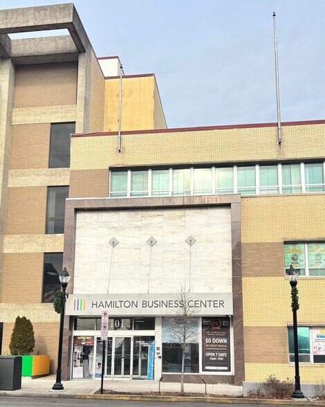 More Photos Of 1101 W Hamilton St, Allentown Office For Sale